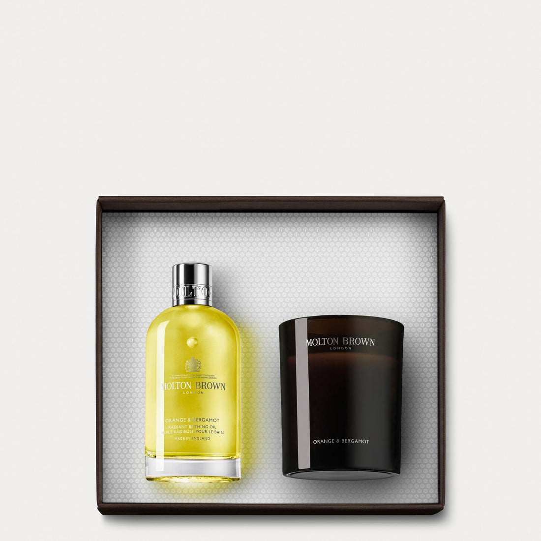 Molton Brown Orange &amp; Bergamot Signature Candle &amp; Bathing Oil Gift Set